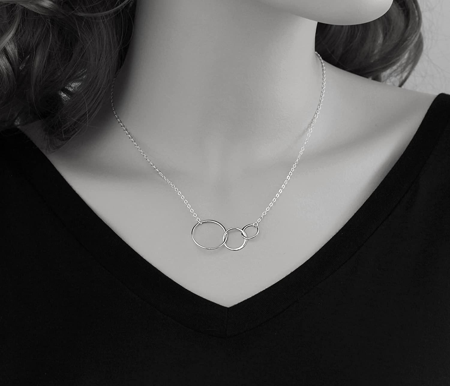 30th Birthday Gift: Gold Three Circle Necklace