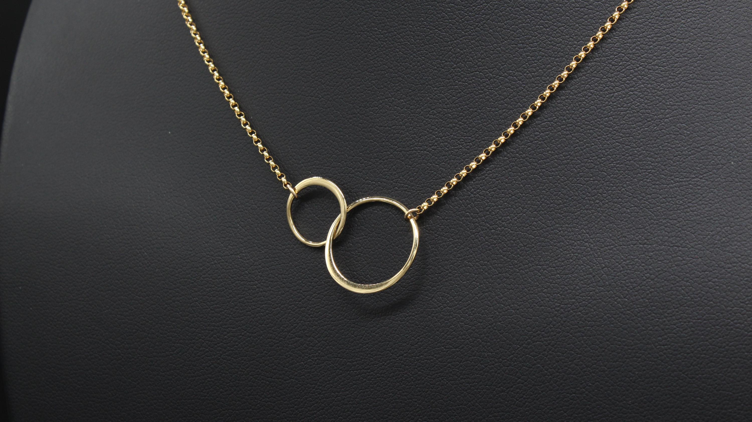 14k Gold Connected Circles Necklace: Unbiological Sister Gift