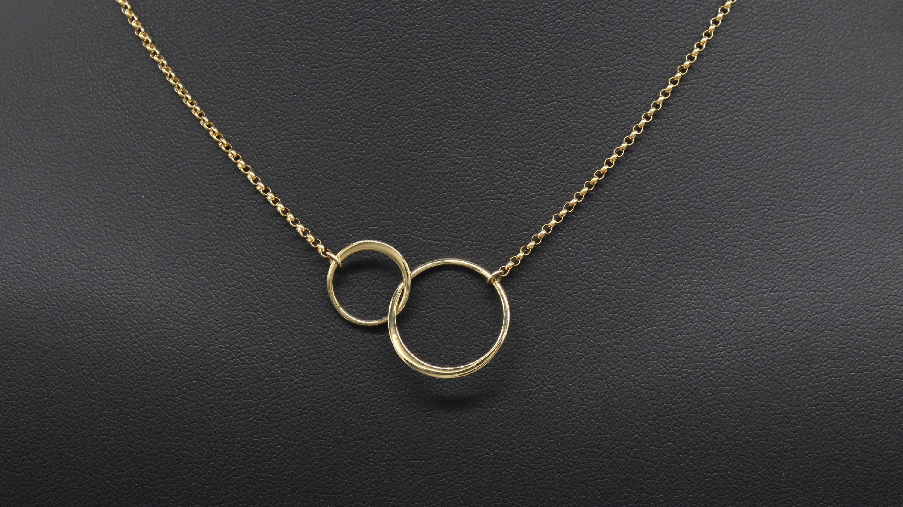 14k Gold Grandma Necklace: Sentimental Keepsake Gift with Card