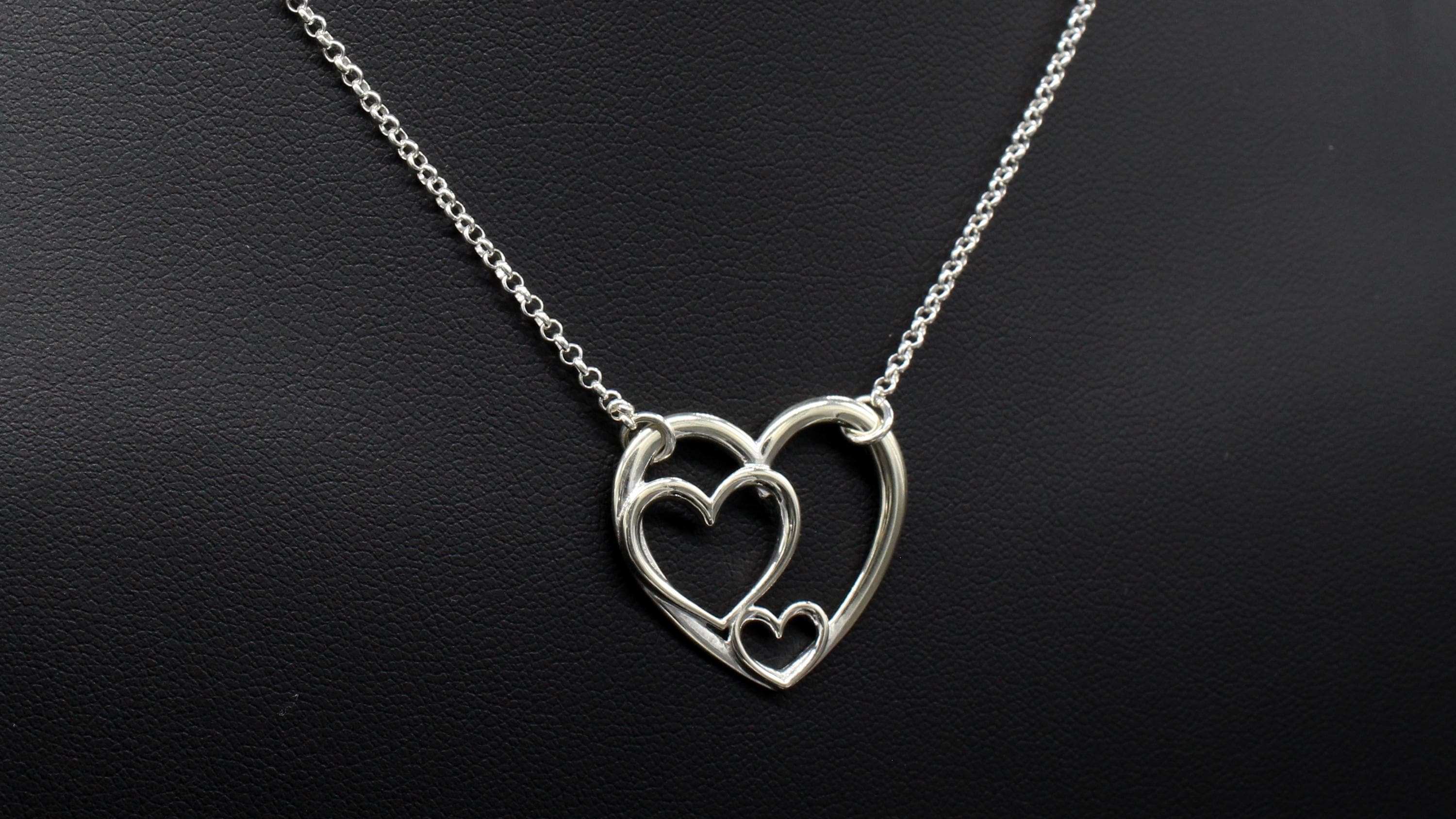 Three Generations Sterling Silver Heart Necklace: Sentimental Family Keepsake