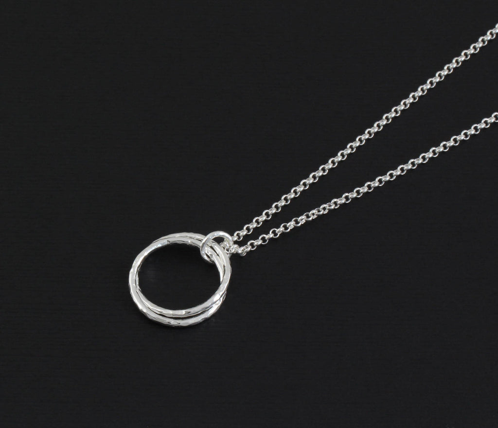 Sassy Sister Necklace Hammered Double Rings Silver or Gold - Funny Best Friend Gift with Shank Card